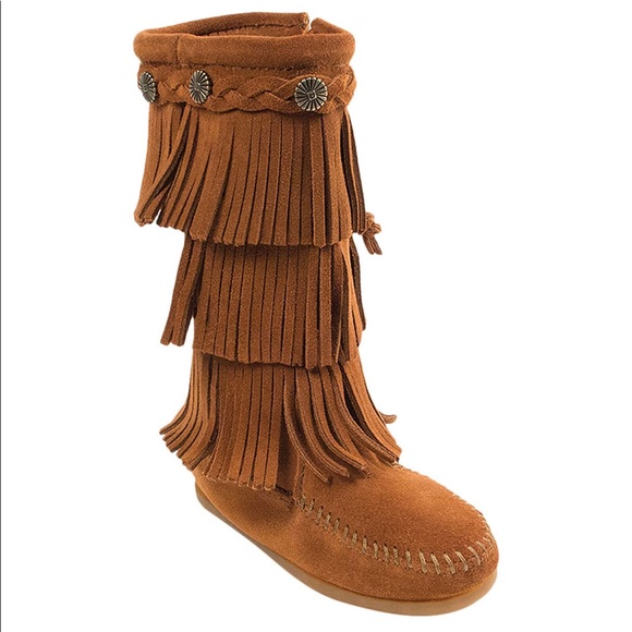 minetonka || Suede Fringe Kids Boots - Picture 5 of 11
